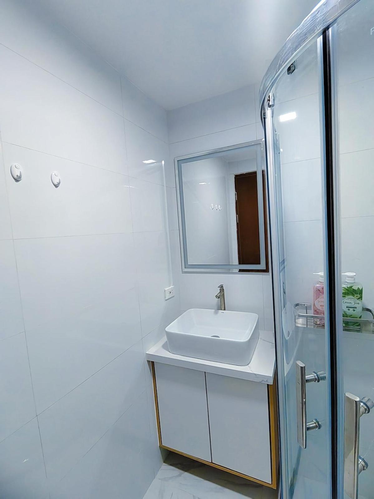 Apartment The Beacon At Makati Cbd Manila