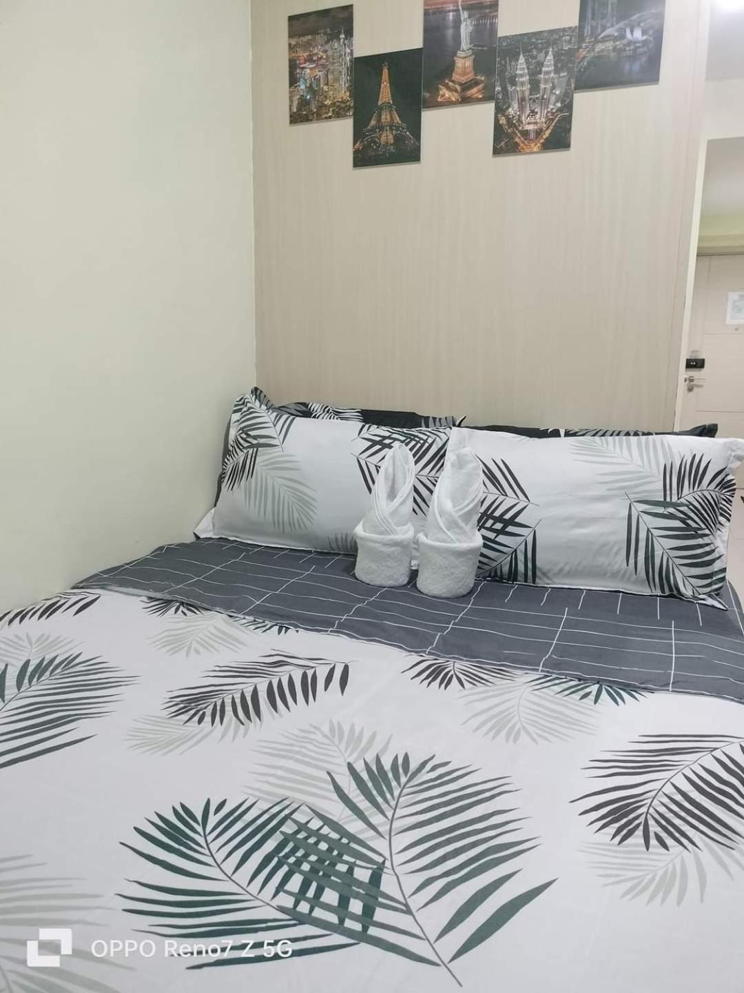 Verlyn Place At Sea Residences Near Moa *