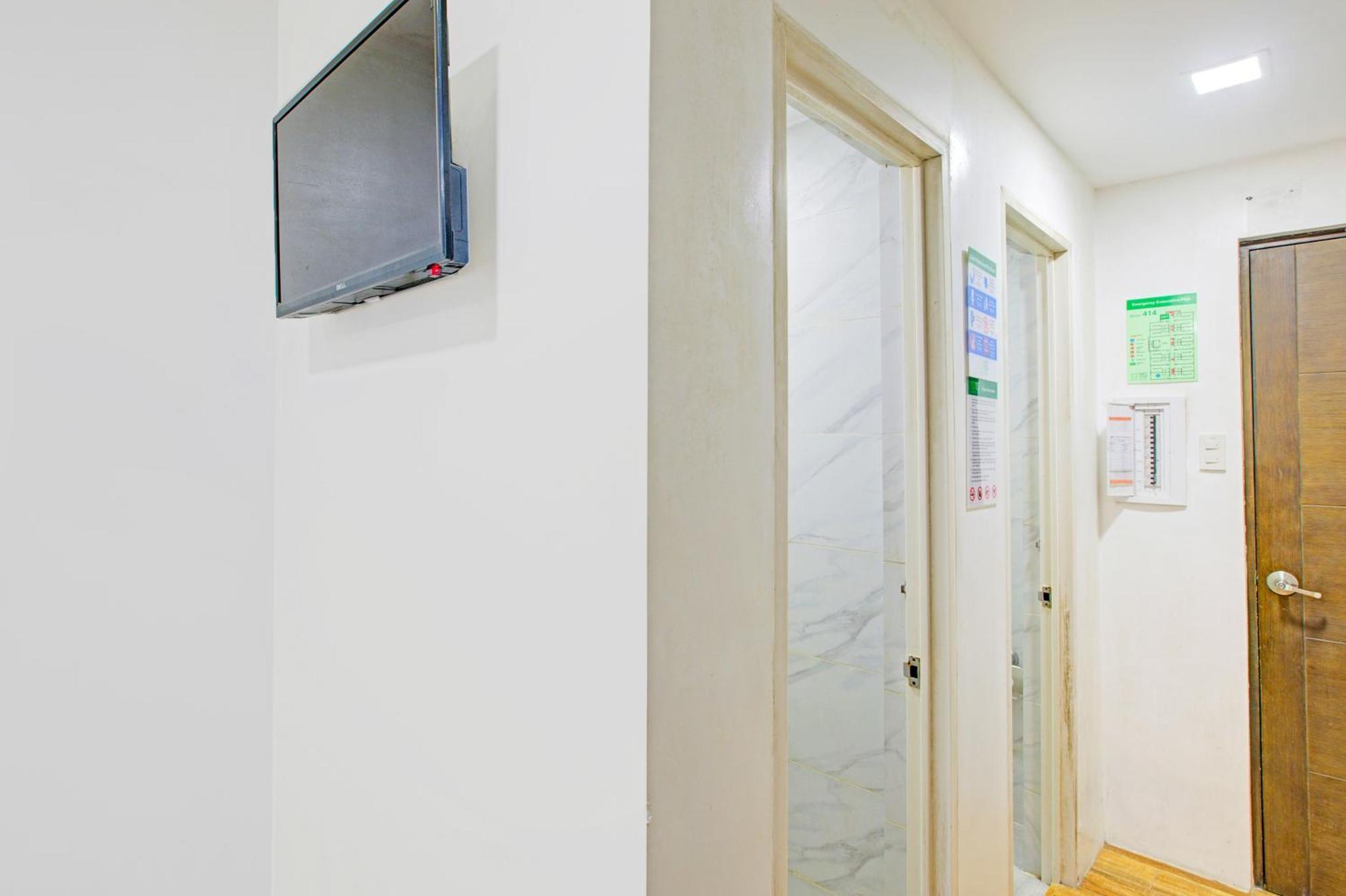 Capital O 1318 Residences Hotel