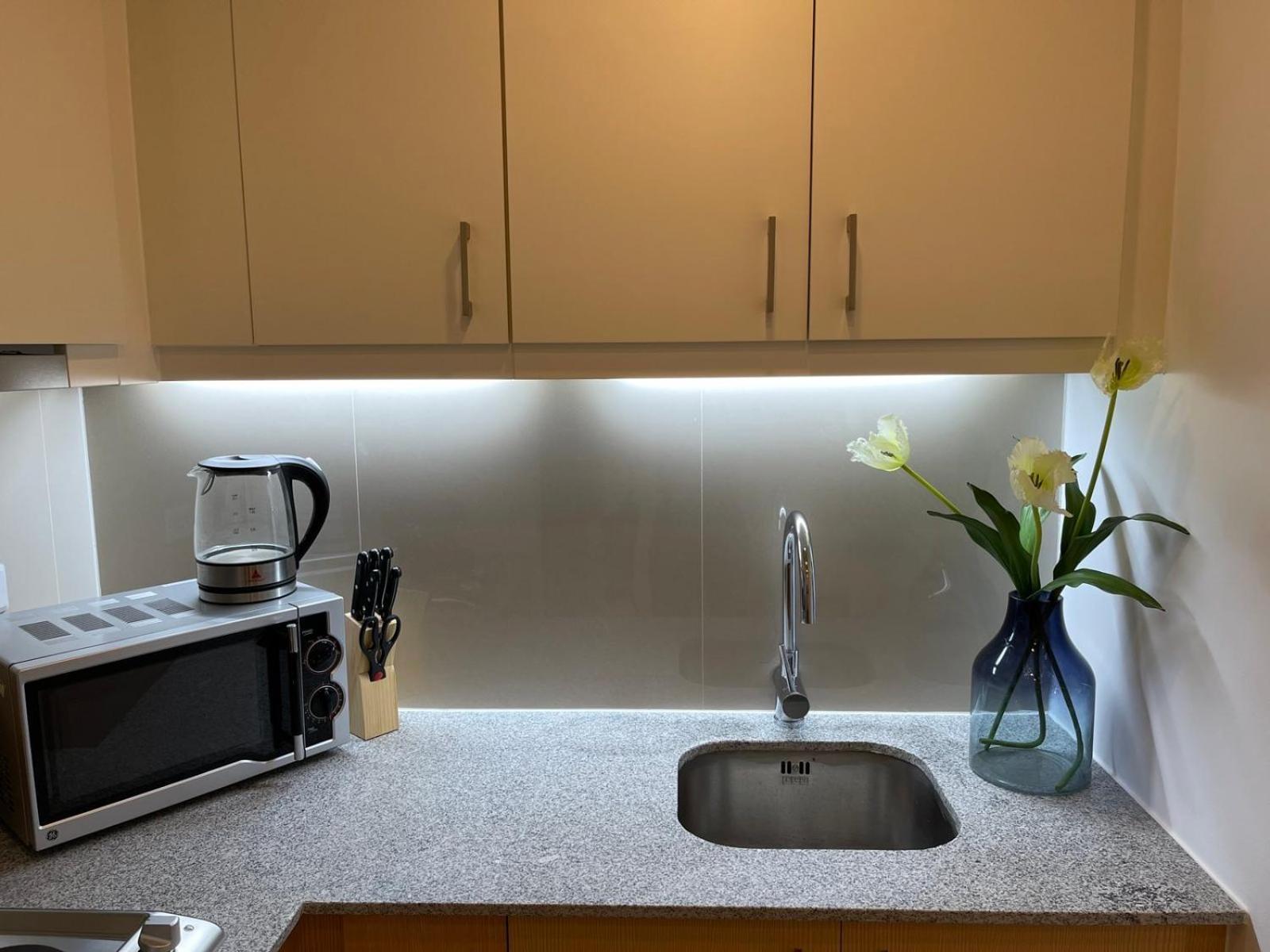 Cozy 1 Bedroom In Uptown Bgc