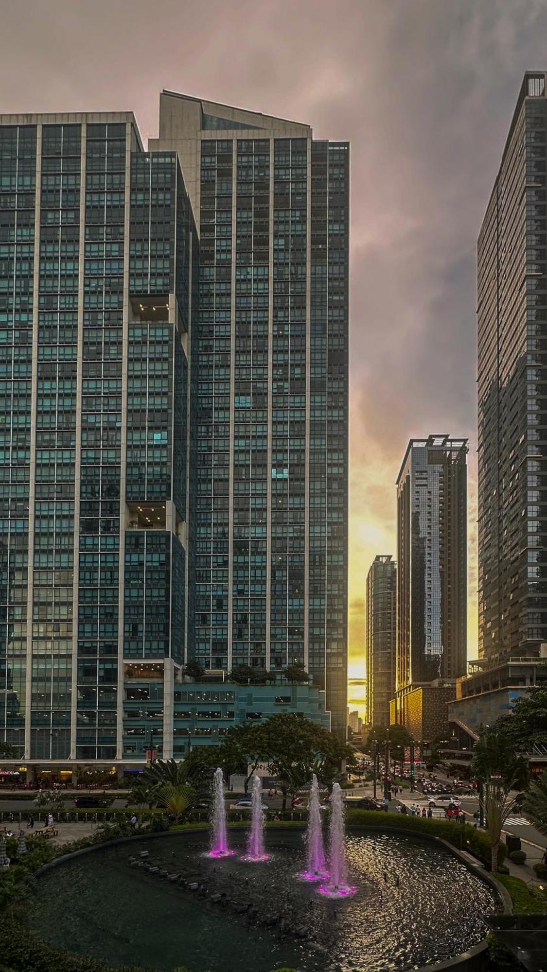 Apartment Forbeswood Parklane 1br With Golf View Manila