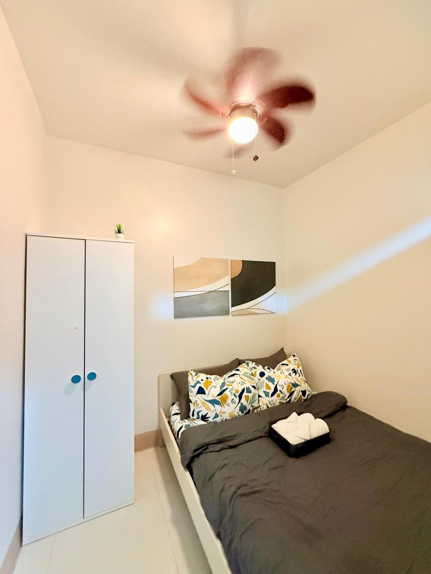 Apartment Cozy Queen-sized Bed Puhon Mall Of *