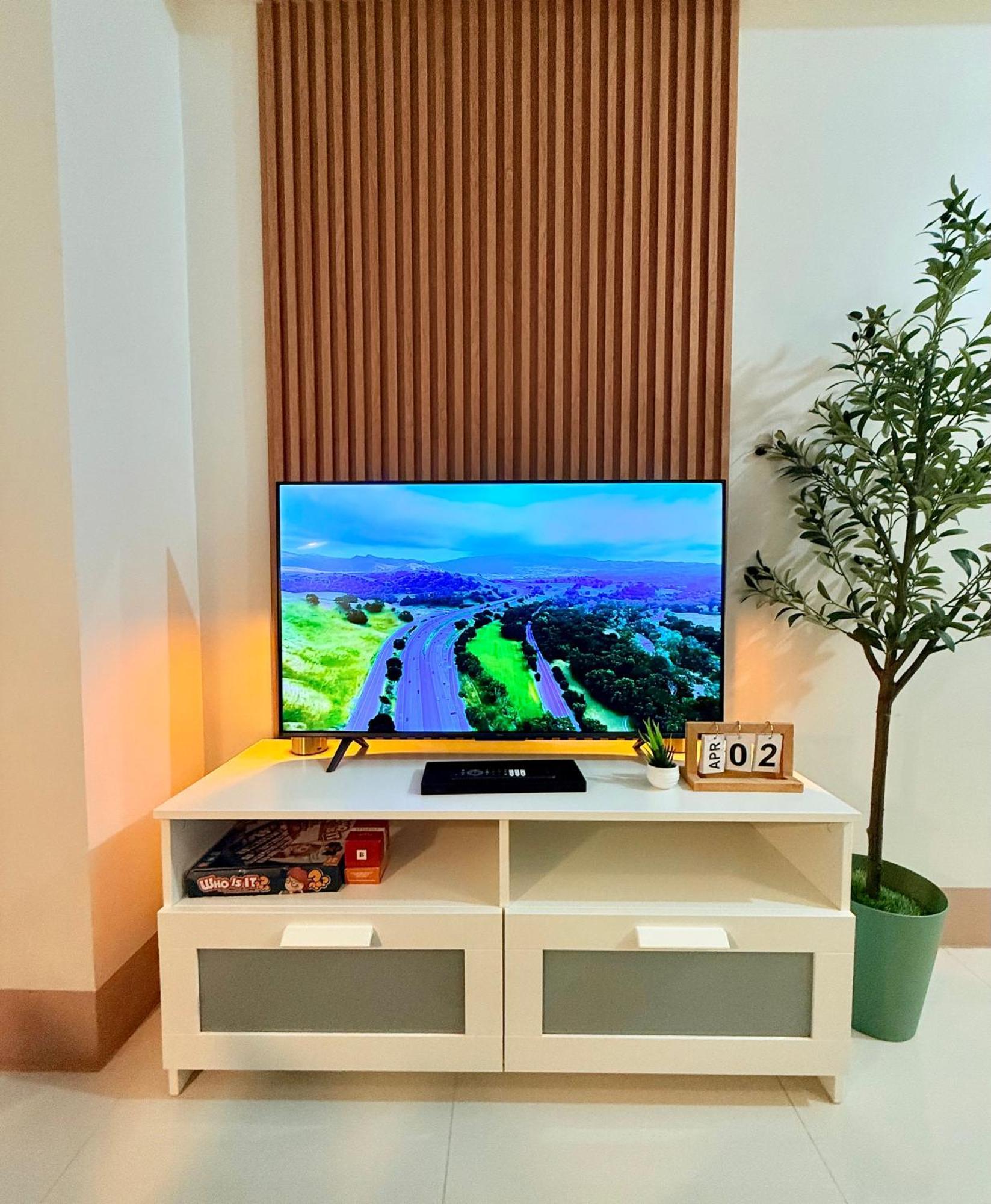 Cozy Queen-sized Bed Puhon Mall Of