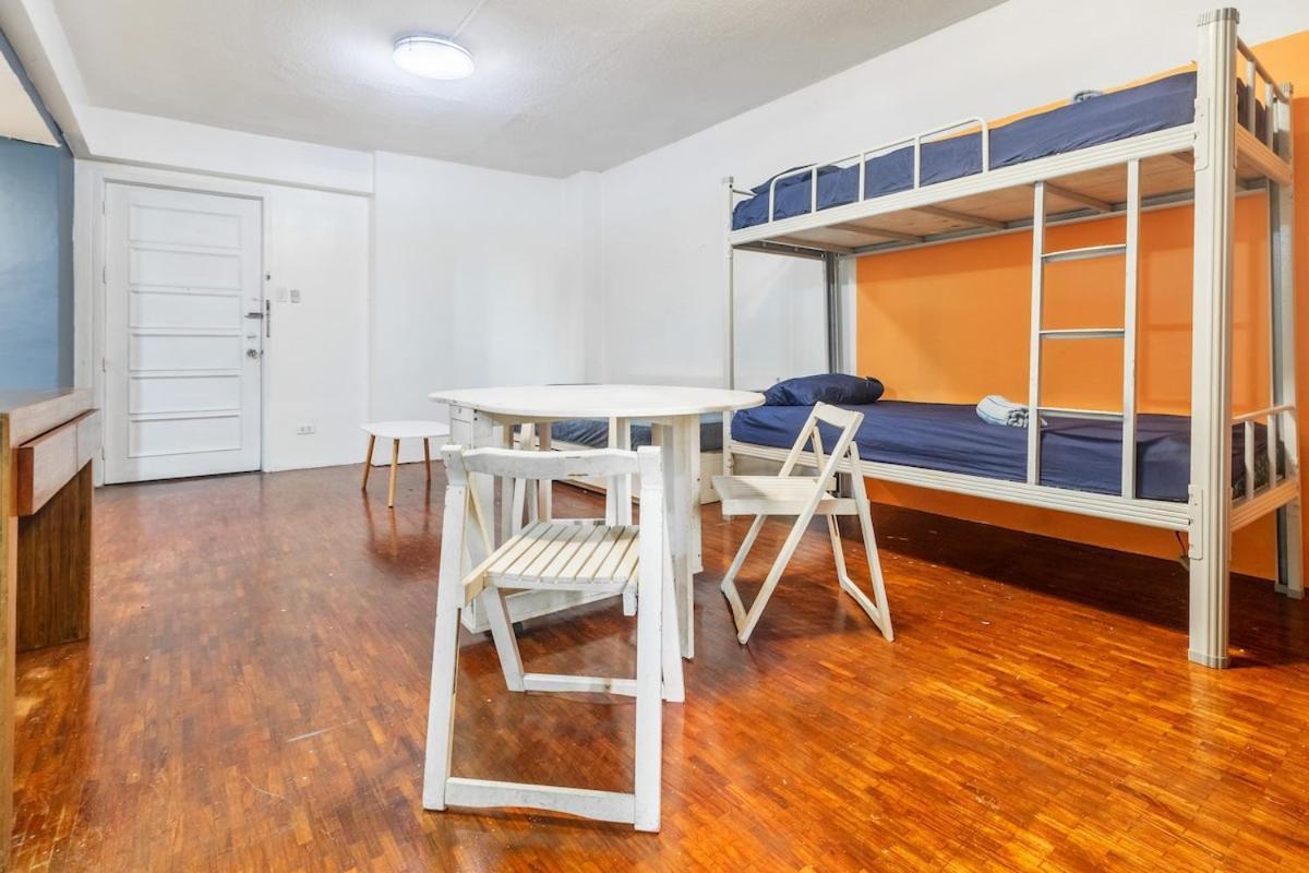 Apartment 5 Bed Urban Retreat In The Heart Of Poblacion