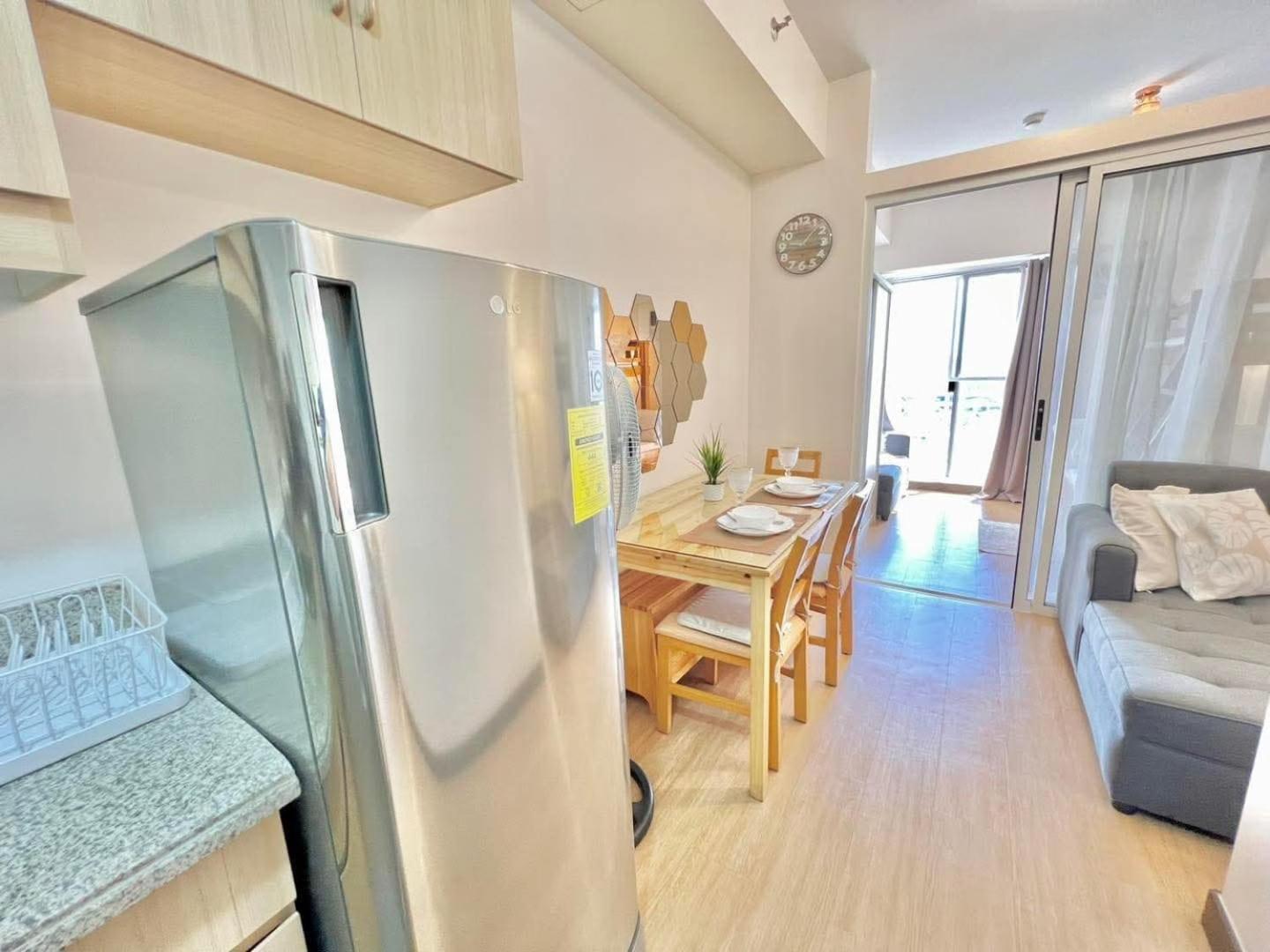 Apartment Traveler By Celandine Manila