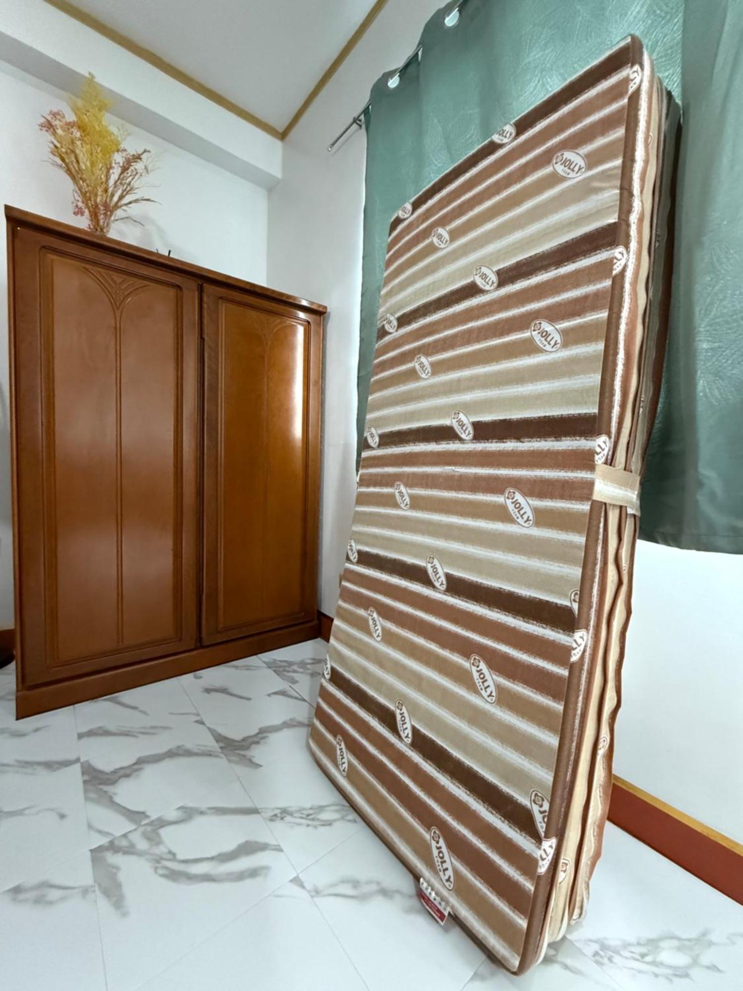 Homey Staycation With Parking Near Diliman, Katipunan, Commonwealth