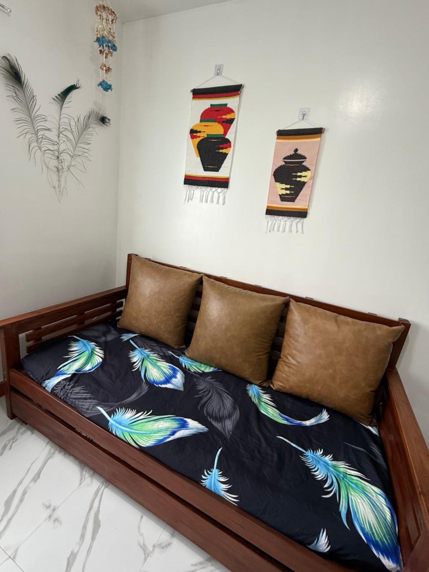 Homey Staycation With Parking Near Diliman, Katipunan, Commonwealth Apartment Manila