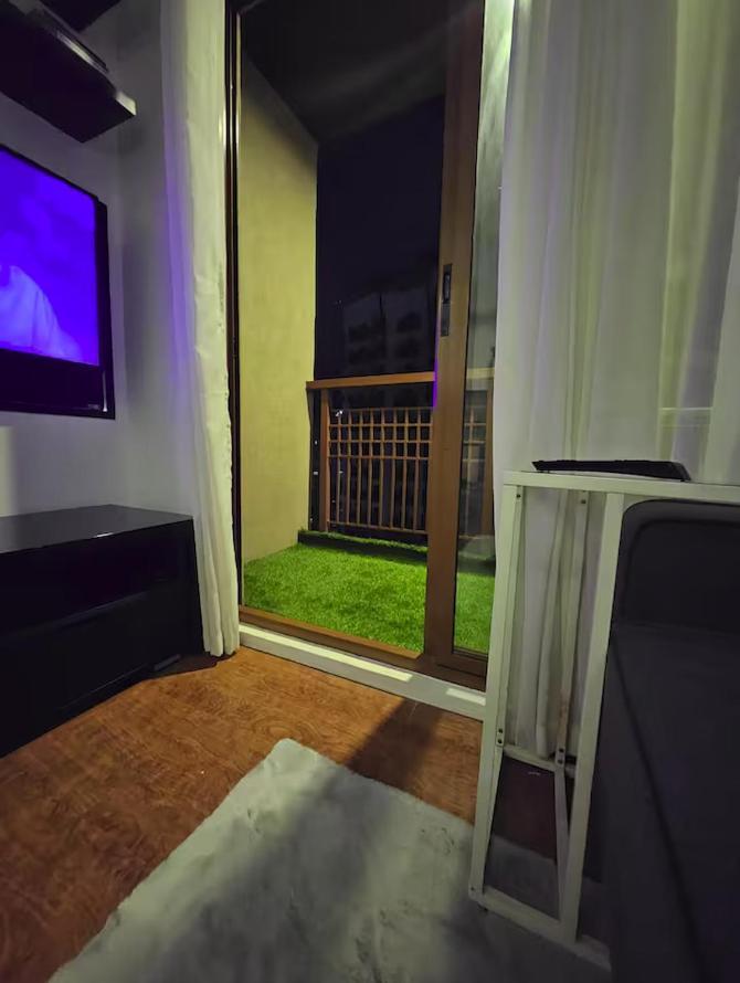 1br Qc Furnished Free Pool Access, Fast Wifi Manila