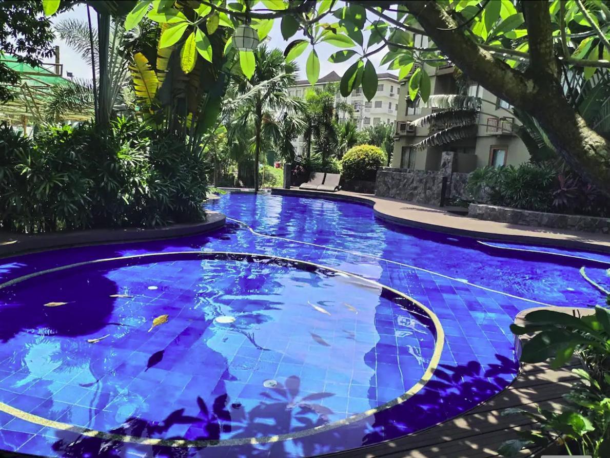 1br Qc Furnished Free Pool Access, Fast Wifi *