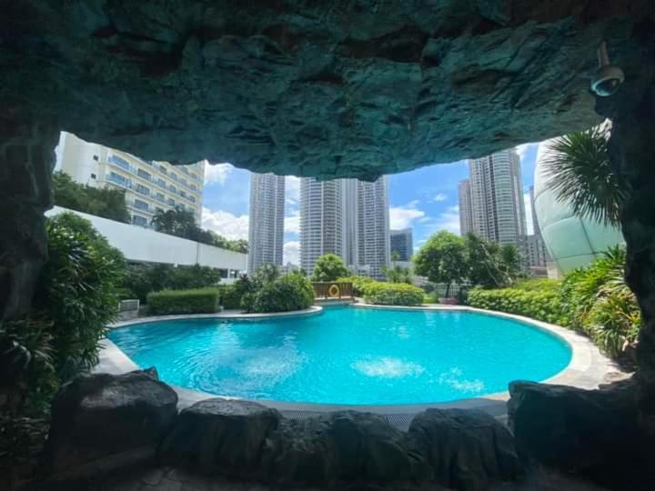Apartment Aveline Cozy Skyline View Acqua Private Residences Near Rockwell Makati