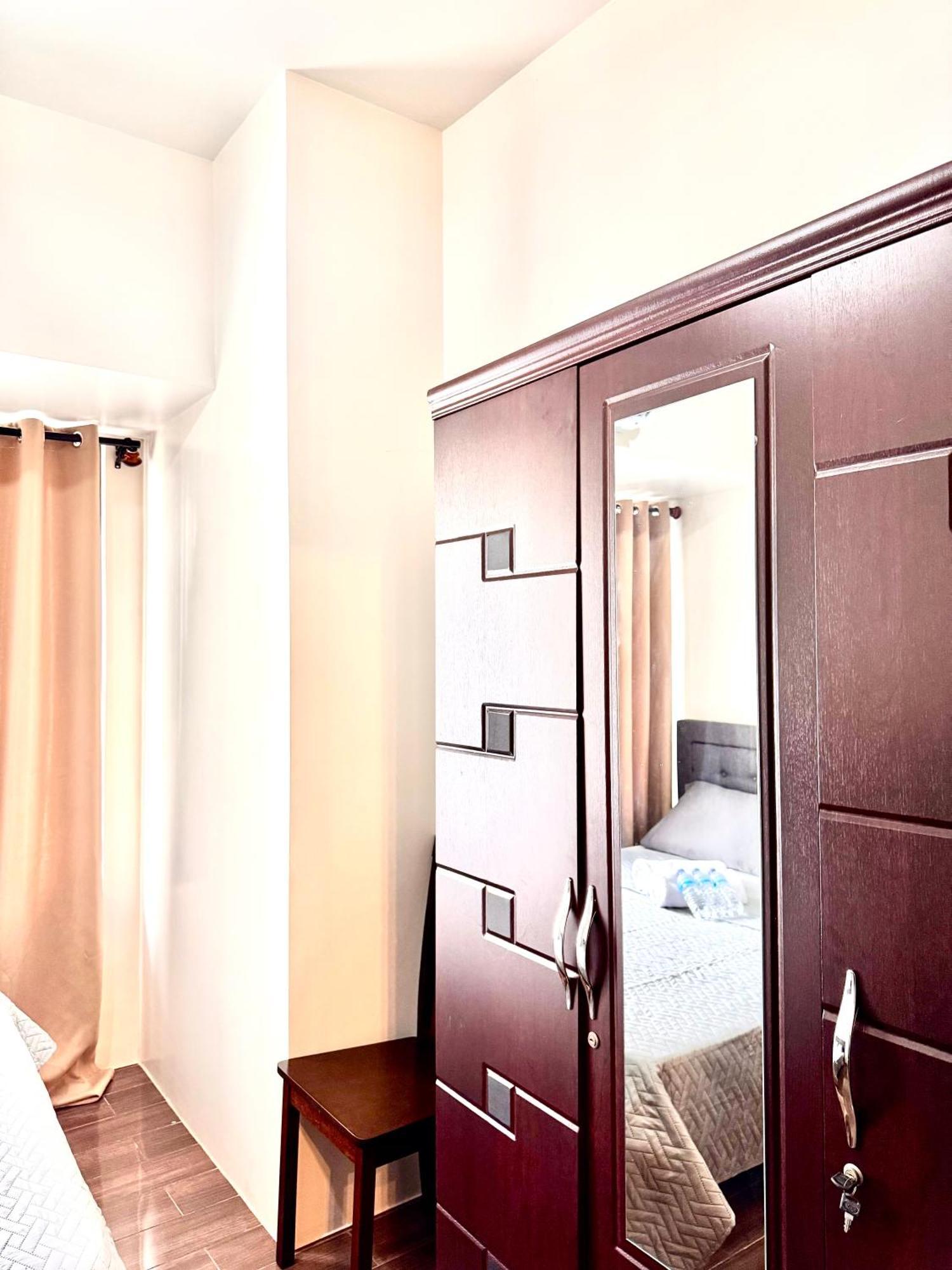 Makati Oasis The Air Residences #2148 Manila