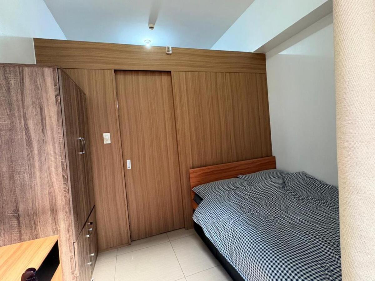 Metros Hideaway Shore 2 Tower 1 Apartment *