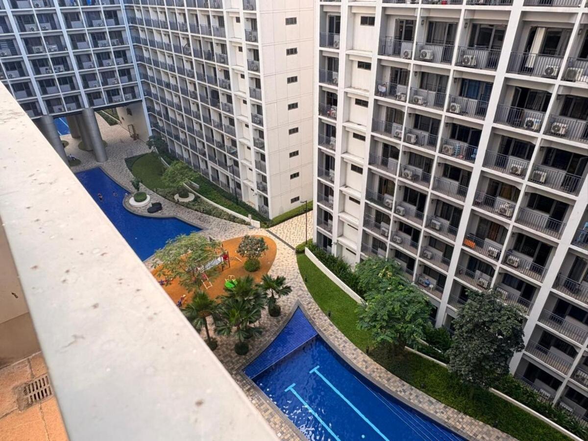Metros Hideaway Shore 2 Tower 1 *