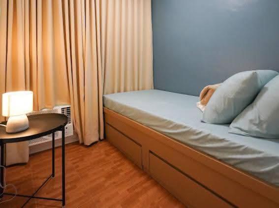 Cedrosa Lofts * Manila
