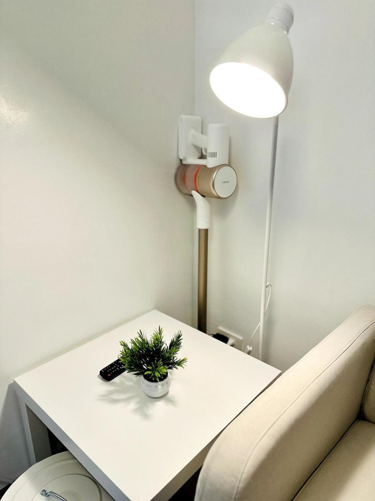 Mk1661 House Apartment