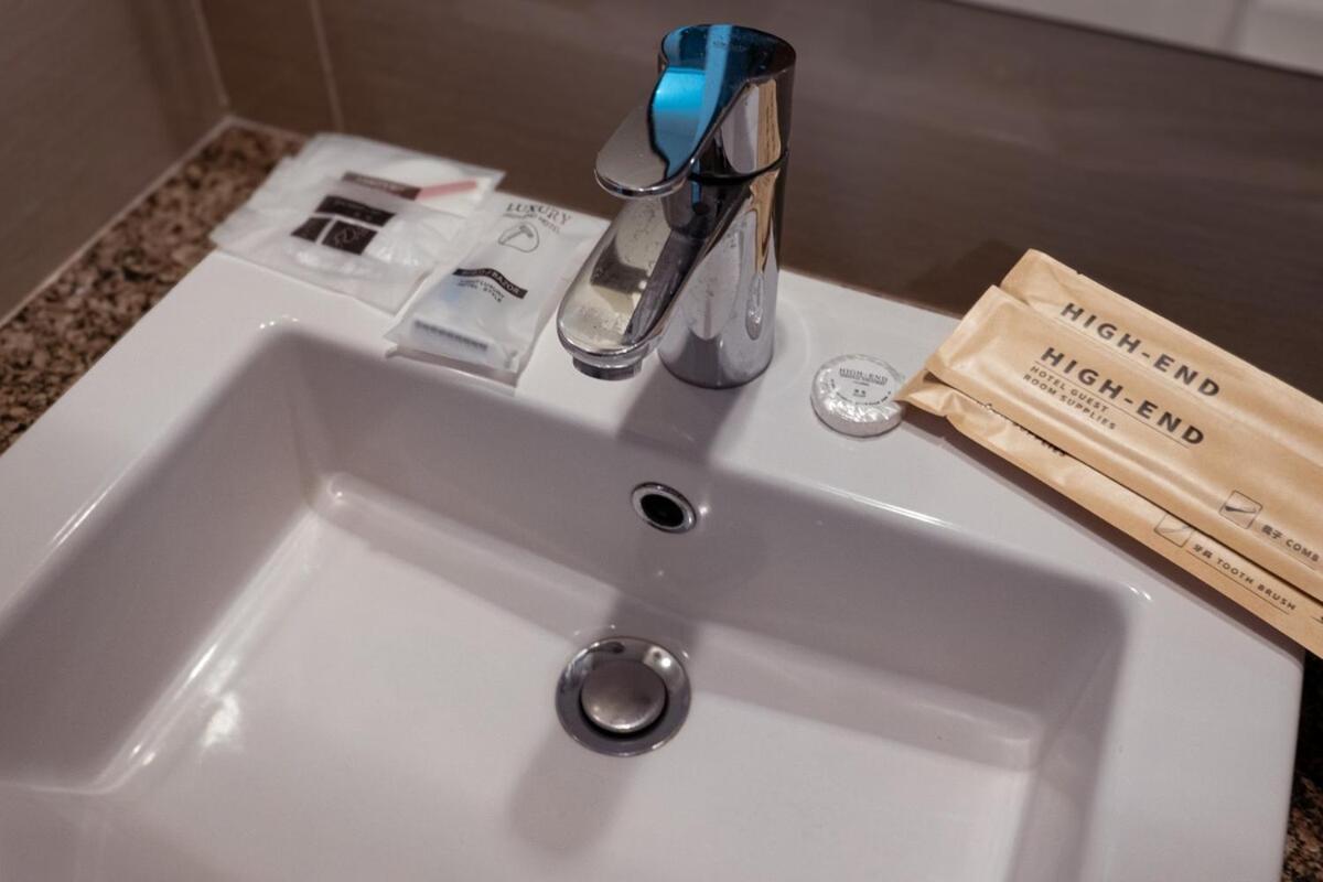 Apartamento Uptown Bgc Spacious Unit - 1 Queen Bed And Bunkbed *