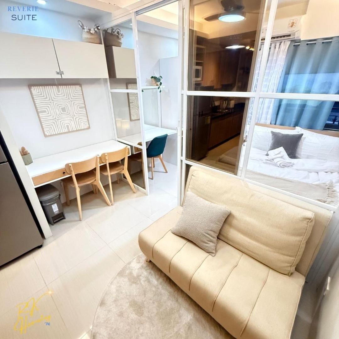 Shore 2 Tower 2 & 3 Staycation Manila
