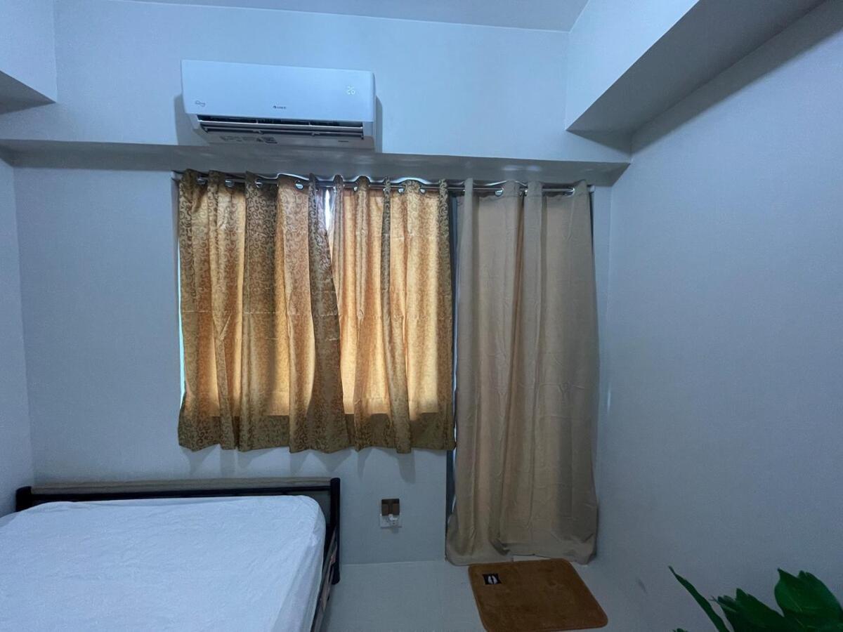 A Premium In A Prime Location Connected To Sm North Edsa Mall And Walking Distance To Solaire And Casino And Trinoma Mall In Quezon Apartment *