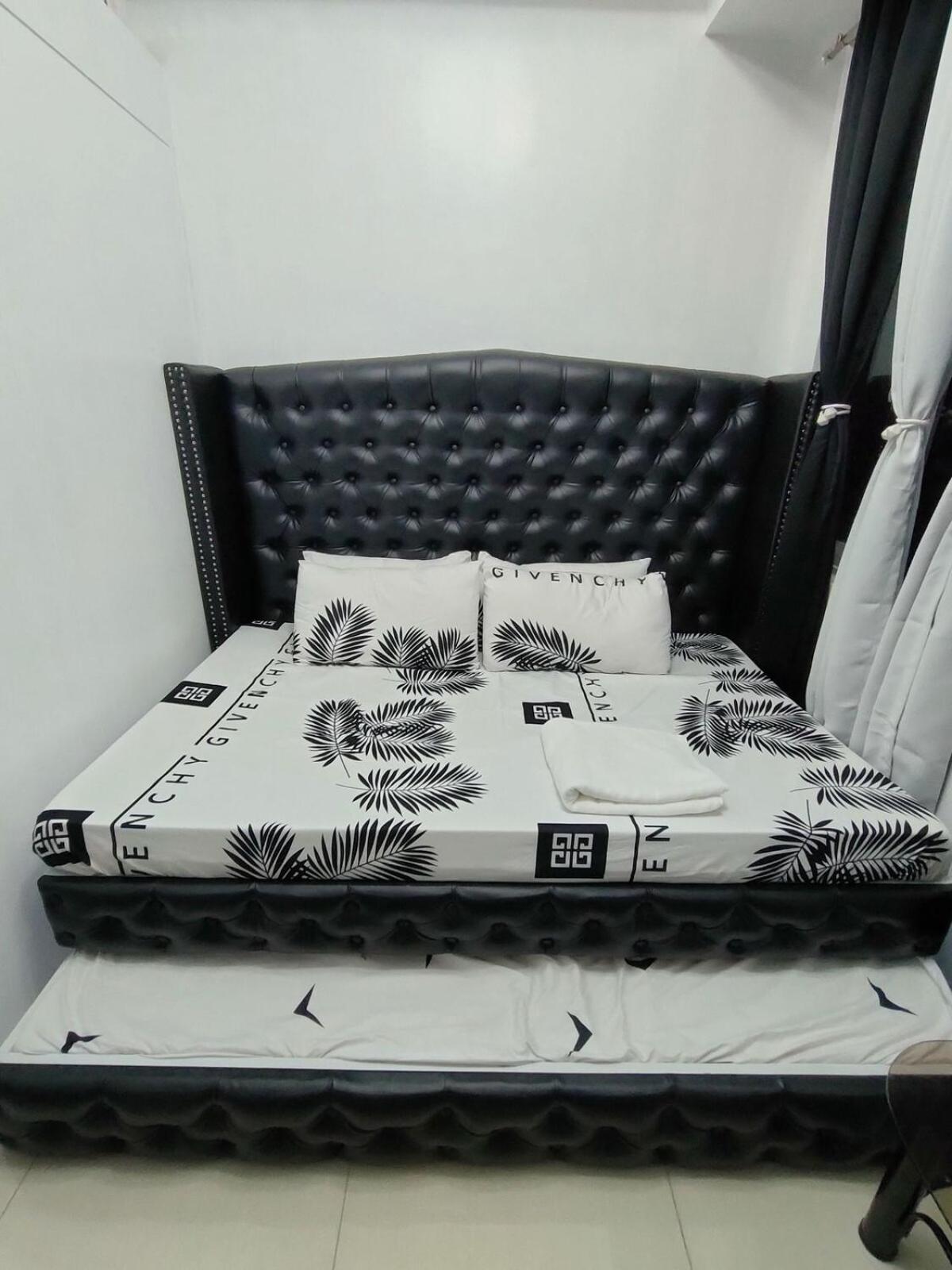 A Premium In A Prime Location Connected To Sm North Edsa Mall And Walking Distance To Solaire And Casino And Trinoma Mall In Quezon * Manila