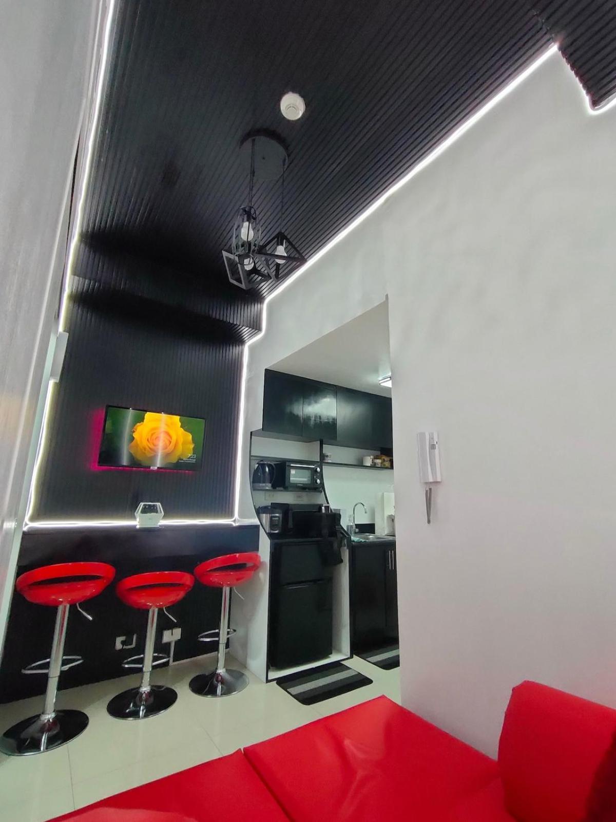 Apartment A Premium In A Prime Location Connected To Sm North Edsa Mall And Walking Distance To Solaire And Casino And Trinoma Mall In Quezon