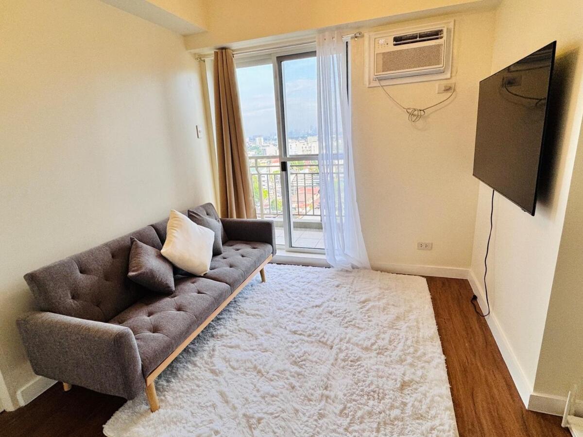 Ace Apartment *