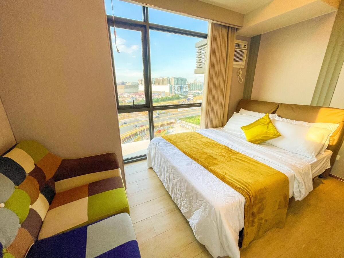 Apartment Lovely 1br Near Solaire, Okada I 5mins To Airport Manila