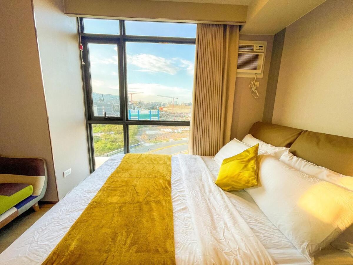 Lovely 1br Near Solaire, Okada I 5mins To Airport Apartment