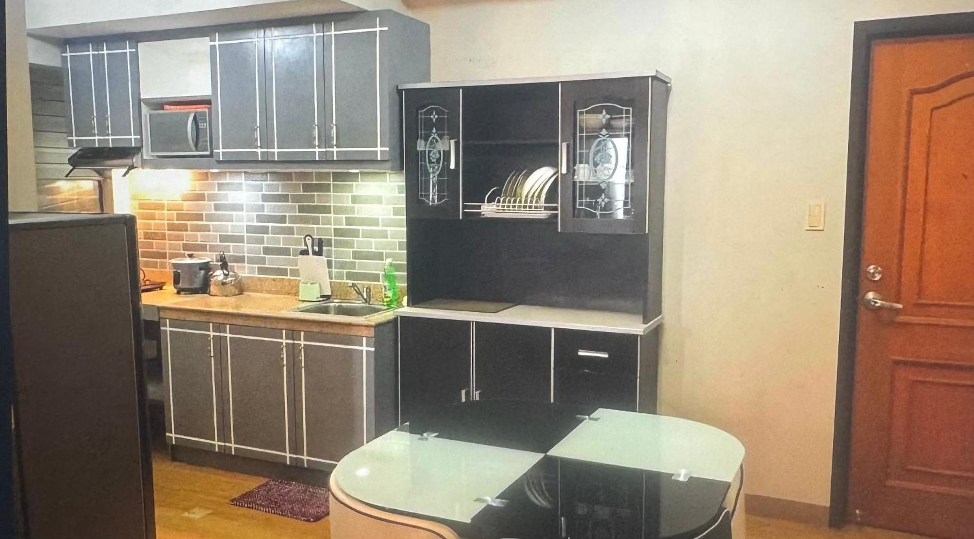 Apartment Cordova Place With City View Manila