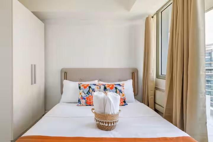 Jing'scrib 2br By Azure Near Airport Apartment