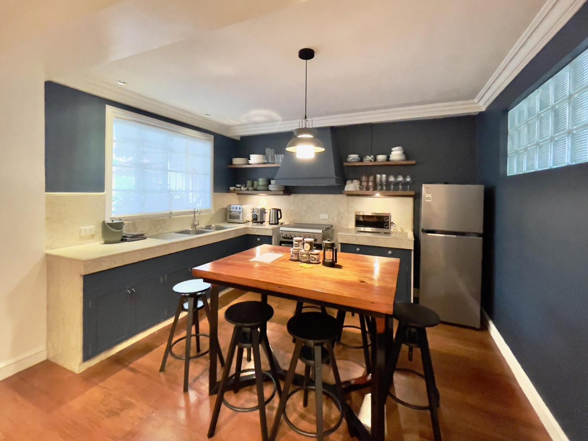 Miranamin Nest Liryo And Lantana With Kitchen Apartment Manila