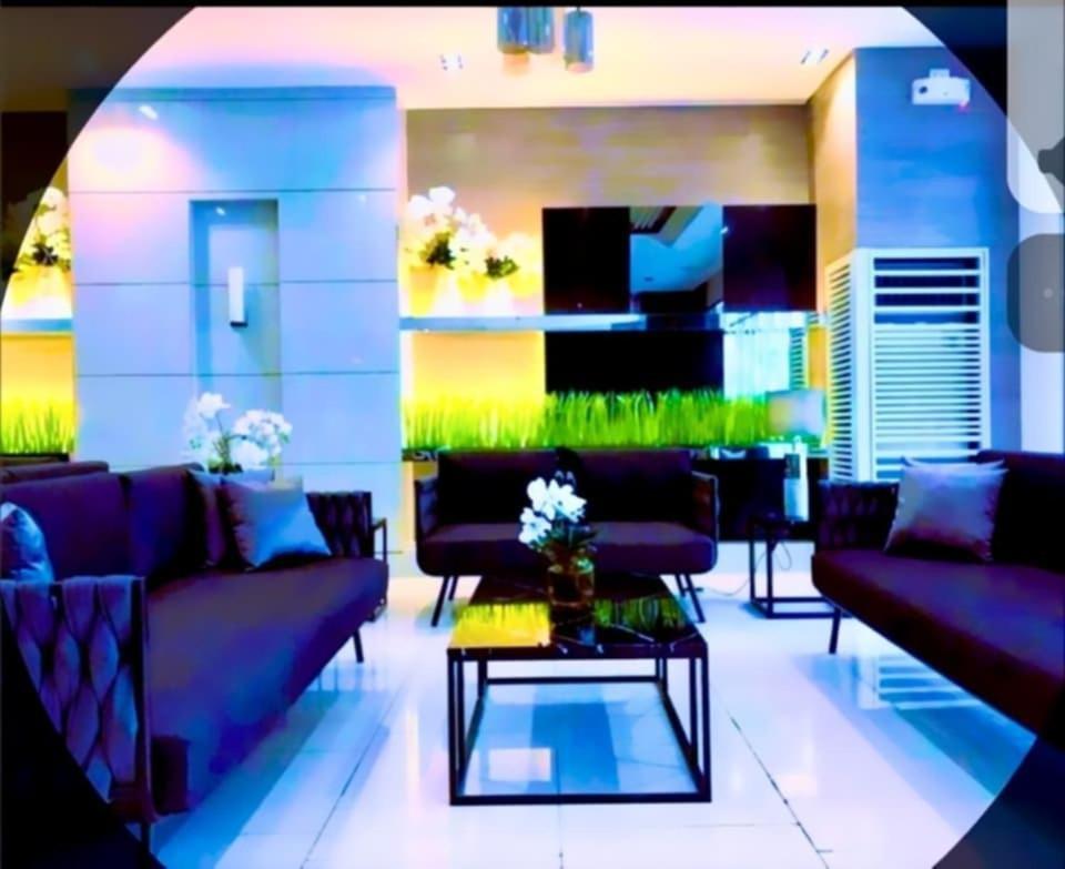 The Promenade - Sm North Grass Residences Qc Mla Apartment