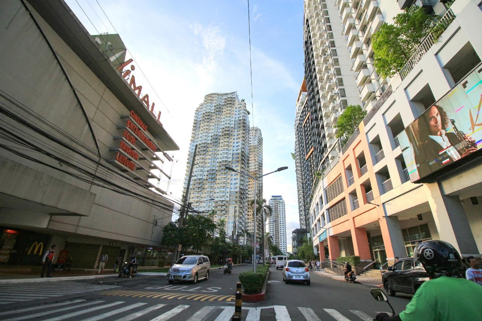 Apartment Cylos Place Manhattan Cubao 2br Unit *