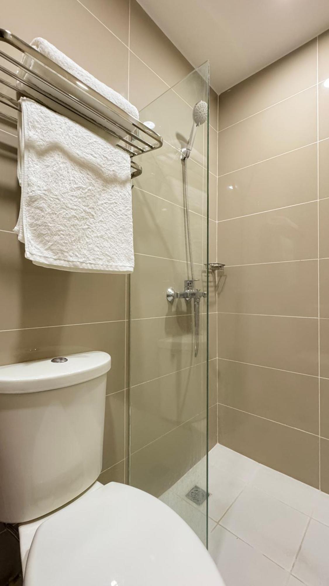 Cylos Place Manhattan Cubao 2br Unit