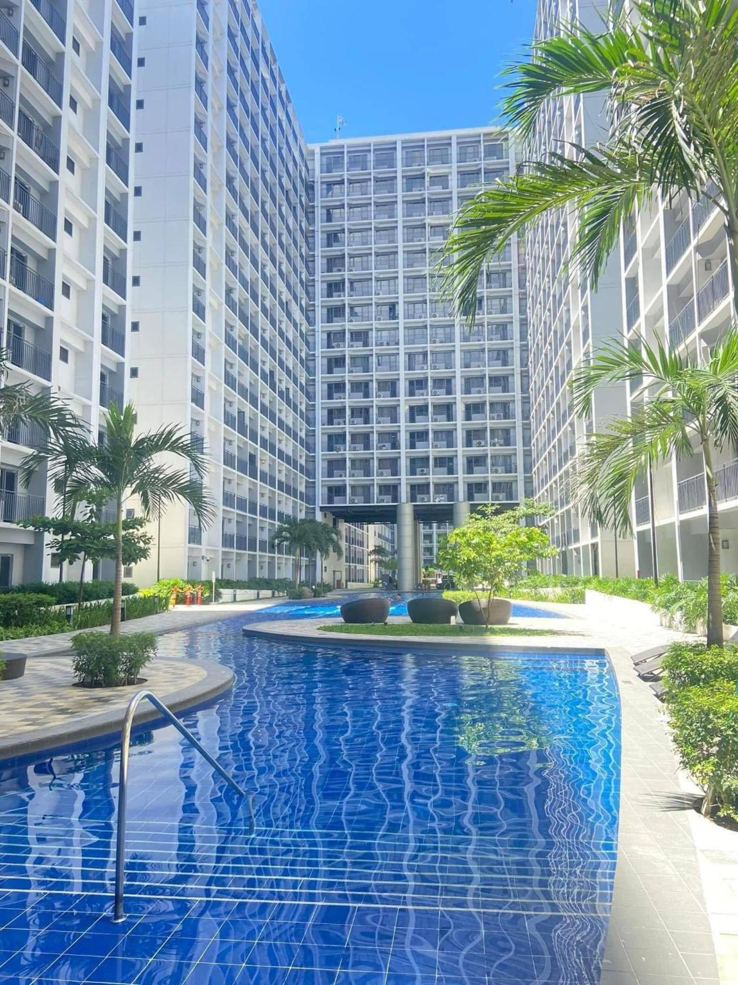 Near Mall Of Asia, Smx And Moa Arena Aparthotel *