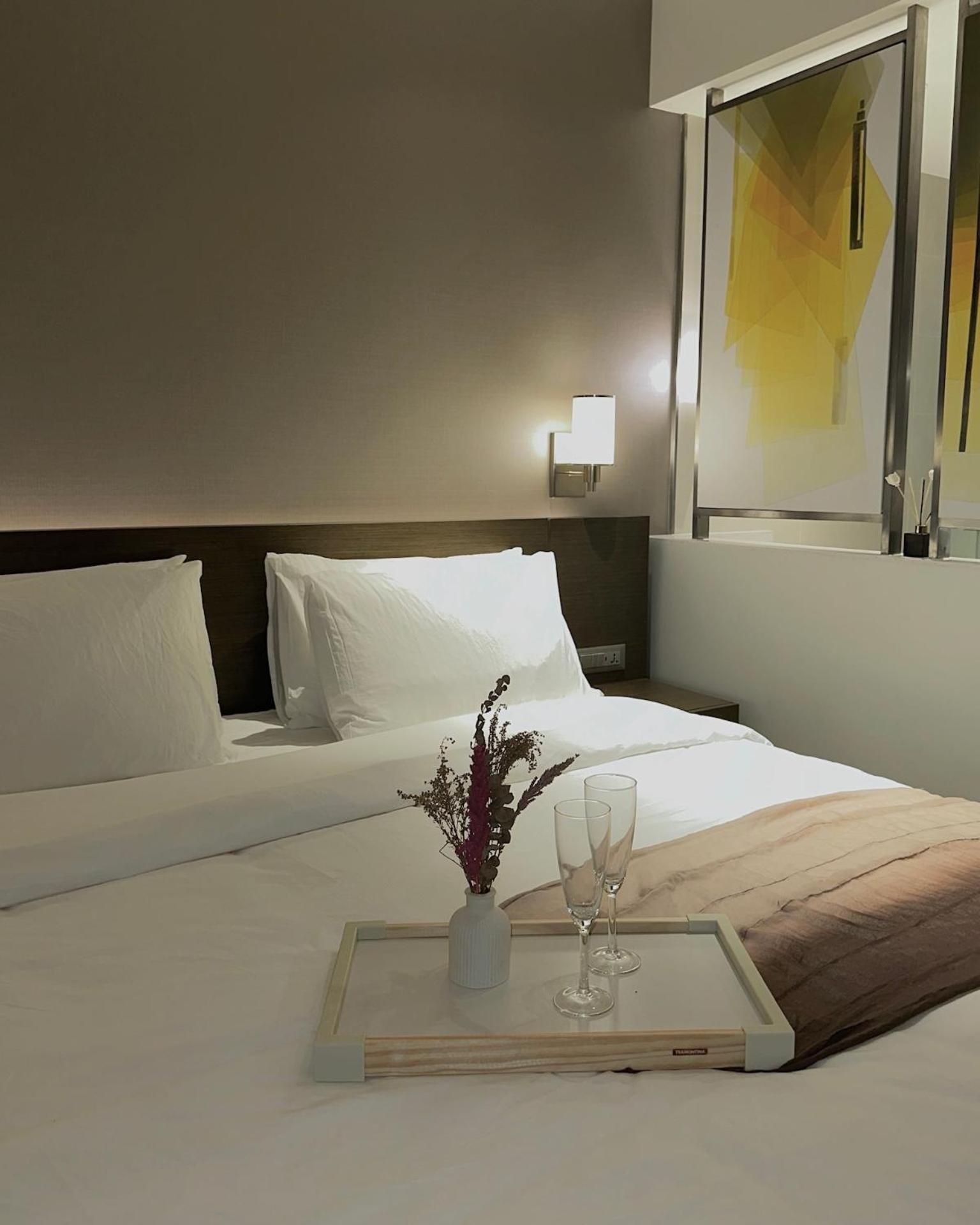 Novotel By River Luxury Hotel Manila