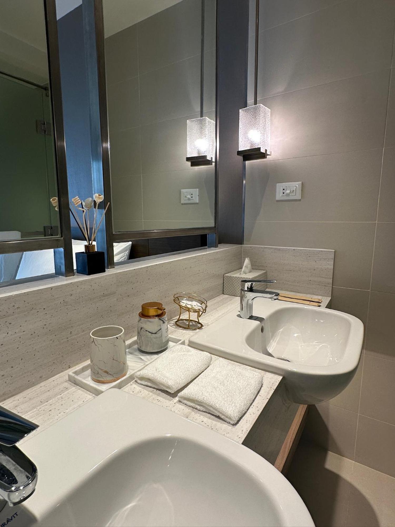 Novotel By River Luxury 4* Manila
