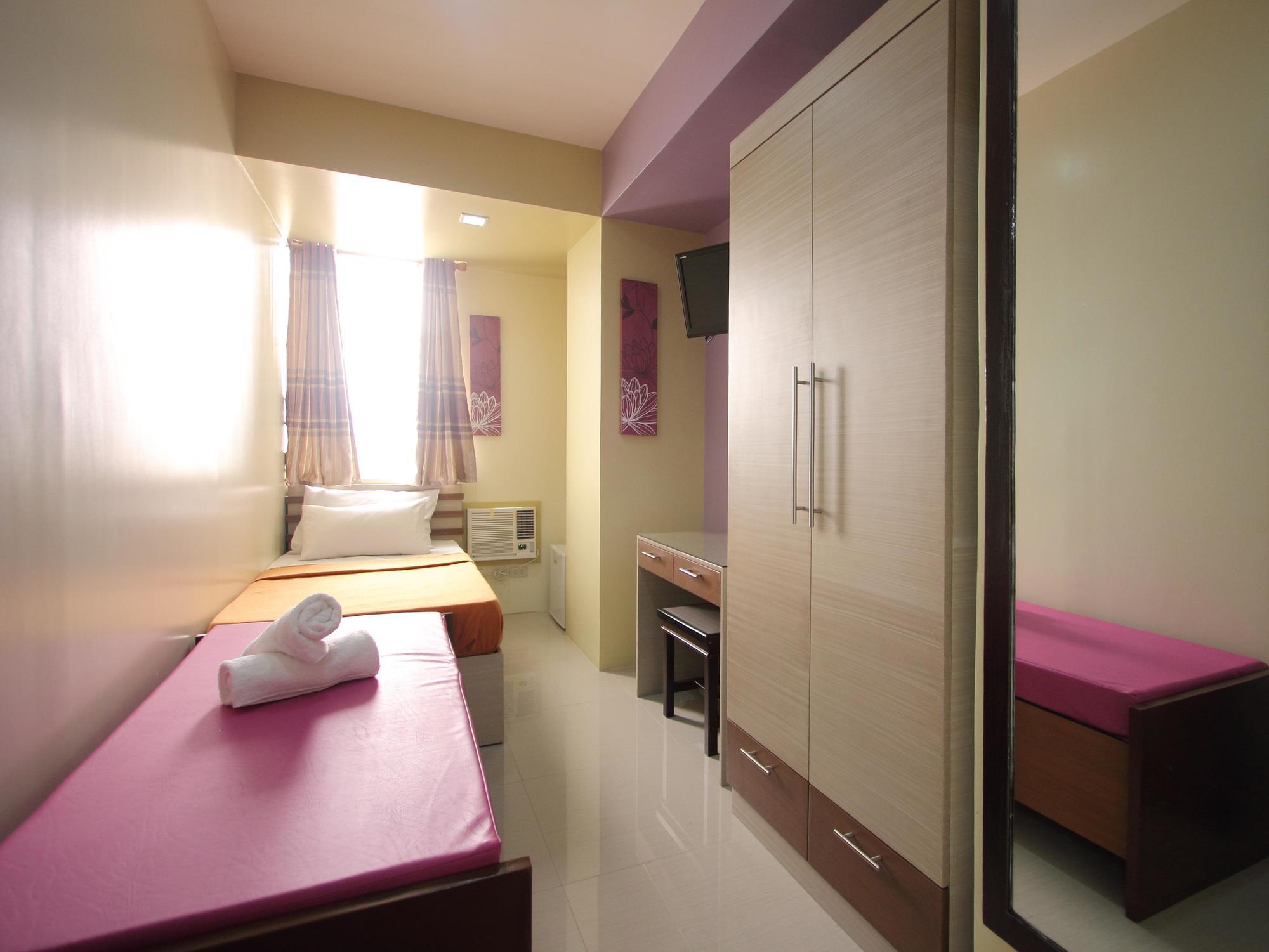 Asian Residences - The Fort Manila