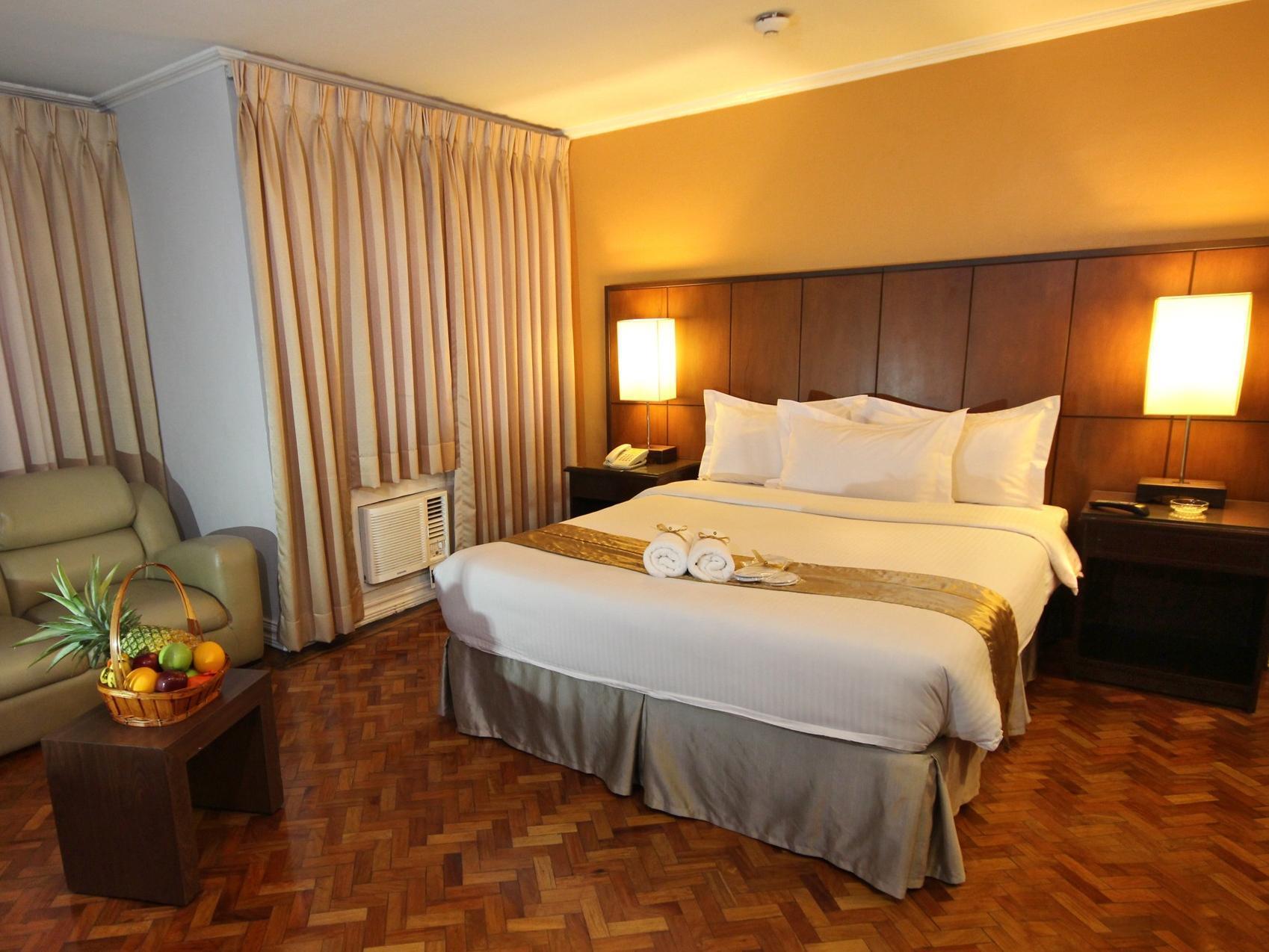 Comfy Manila-kalaw Hotel 3*