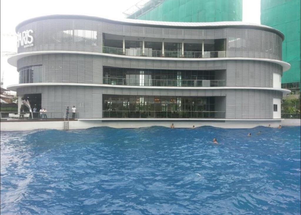 Apartment Azure Beach Manila