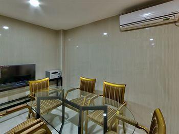 Hotel D Circle Manila