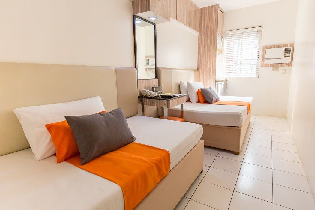 Hostel 1632