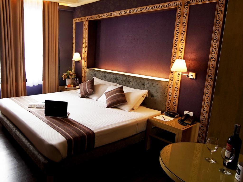 Best Western La Corona Hotel Manila