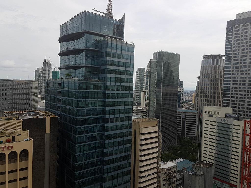 Luxury Spacious 2br In Salcedo Village *