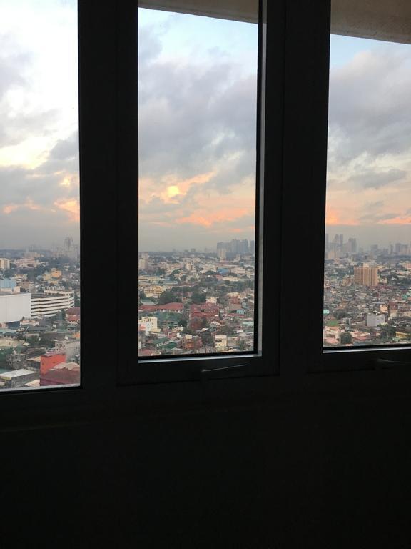 2309 At The Silk Residences Apartment *