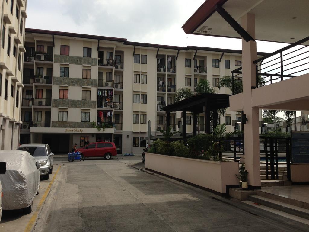 Gwentop Condotel At One Metropolitan Place Condominium * Manila