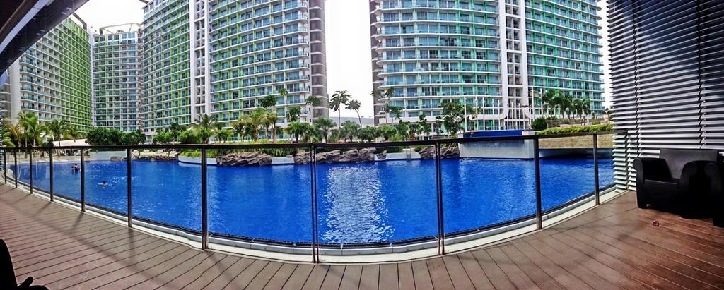 Azure Residences By Florendo Apartment