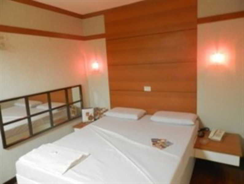 Hotel Sogo Sta Mesa 2*