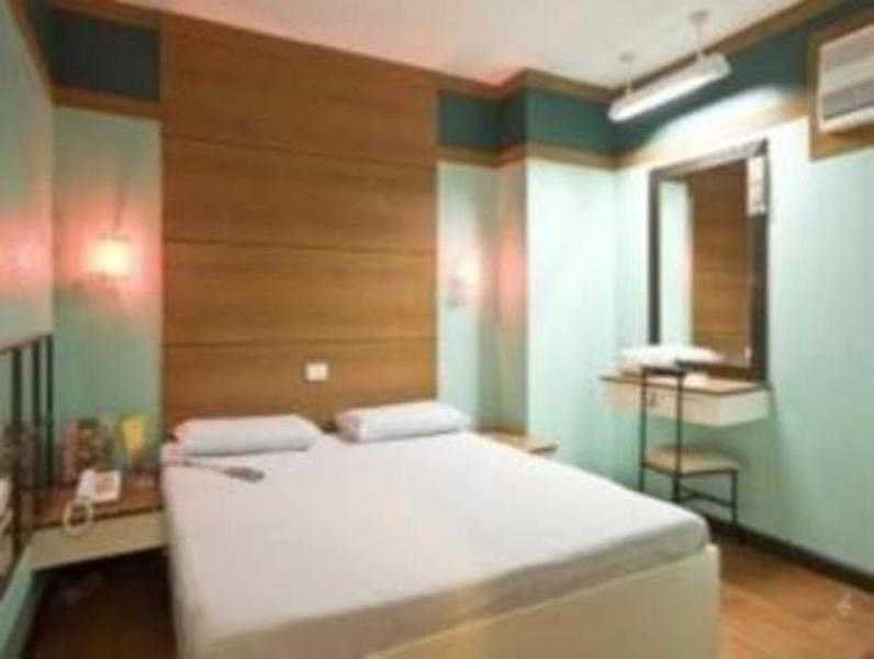 Hotel Sogo Sta Mesa 2*