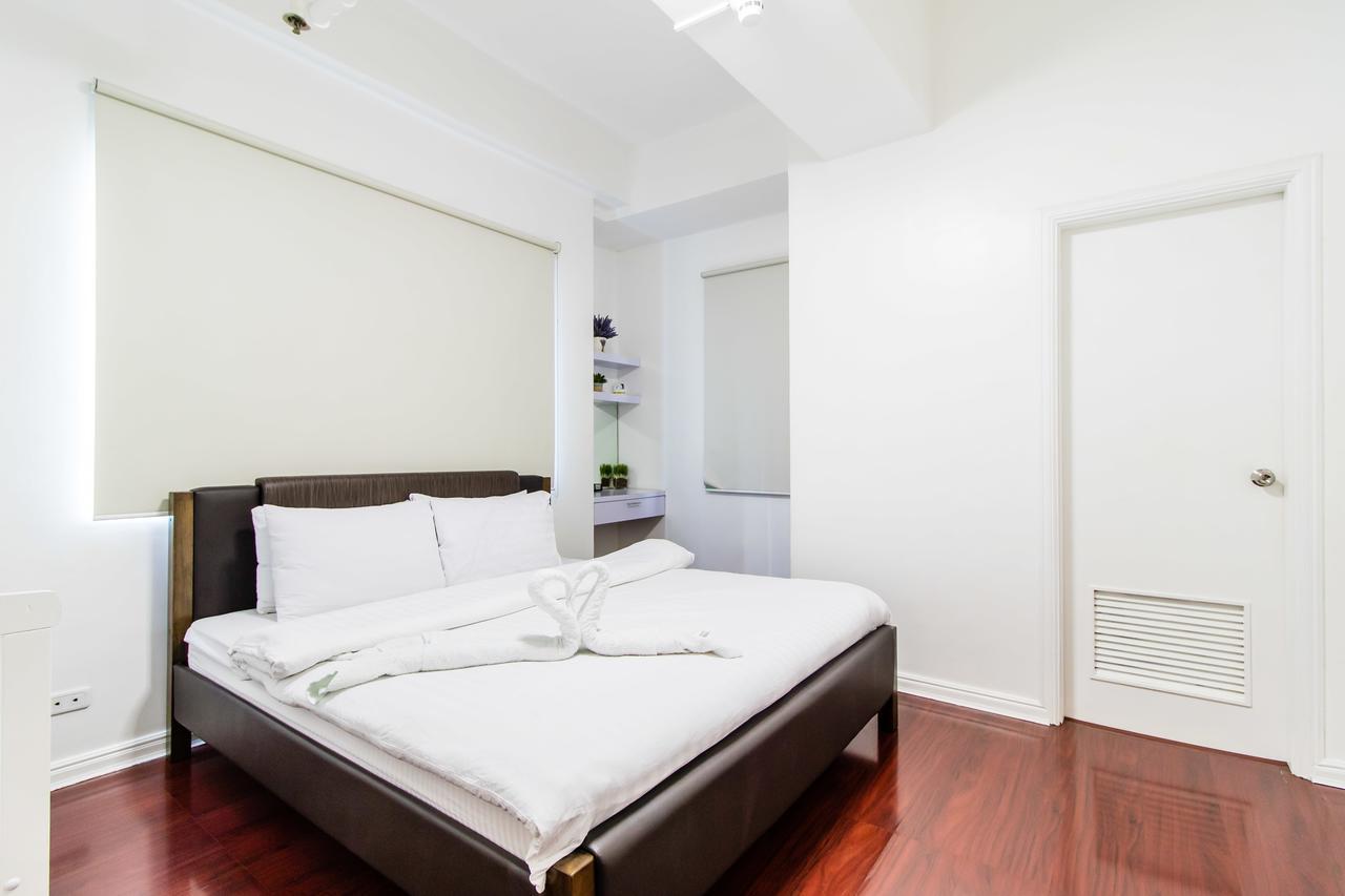 Apartment Luxury Spacious 2br In Salcedo Village Manila