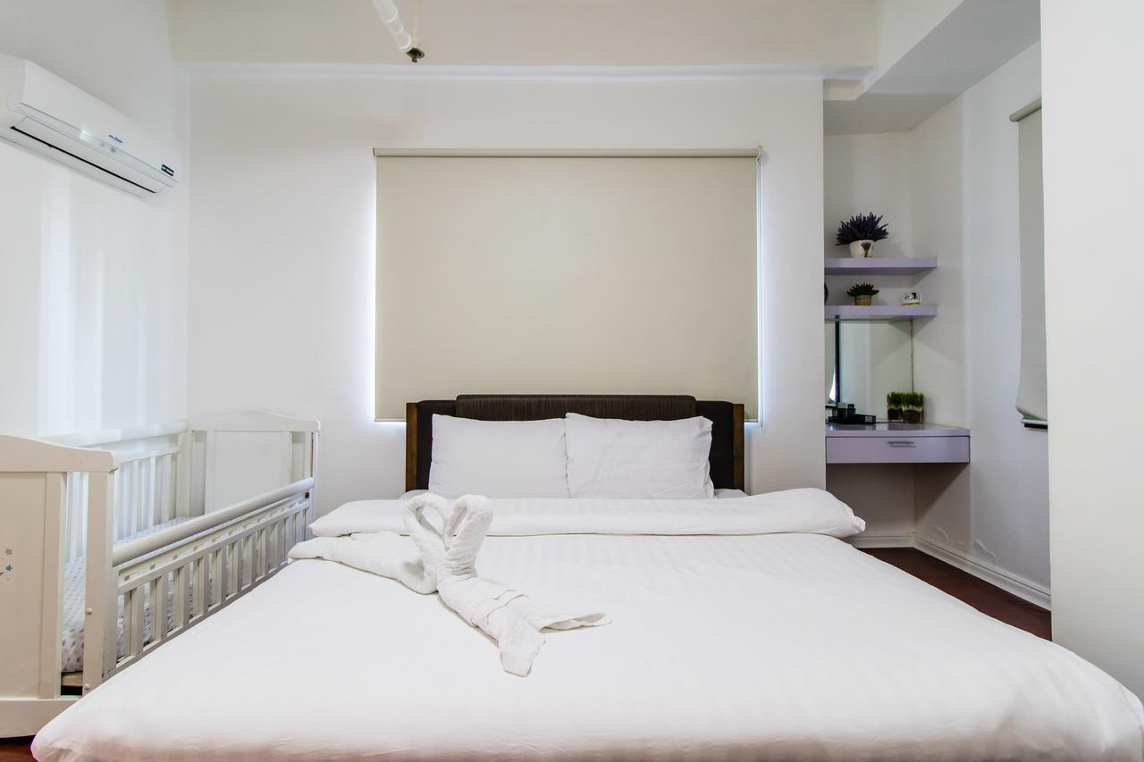 Luxury Spacious 2br In Salcedo Village Manila